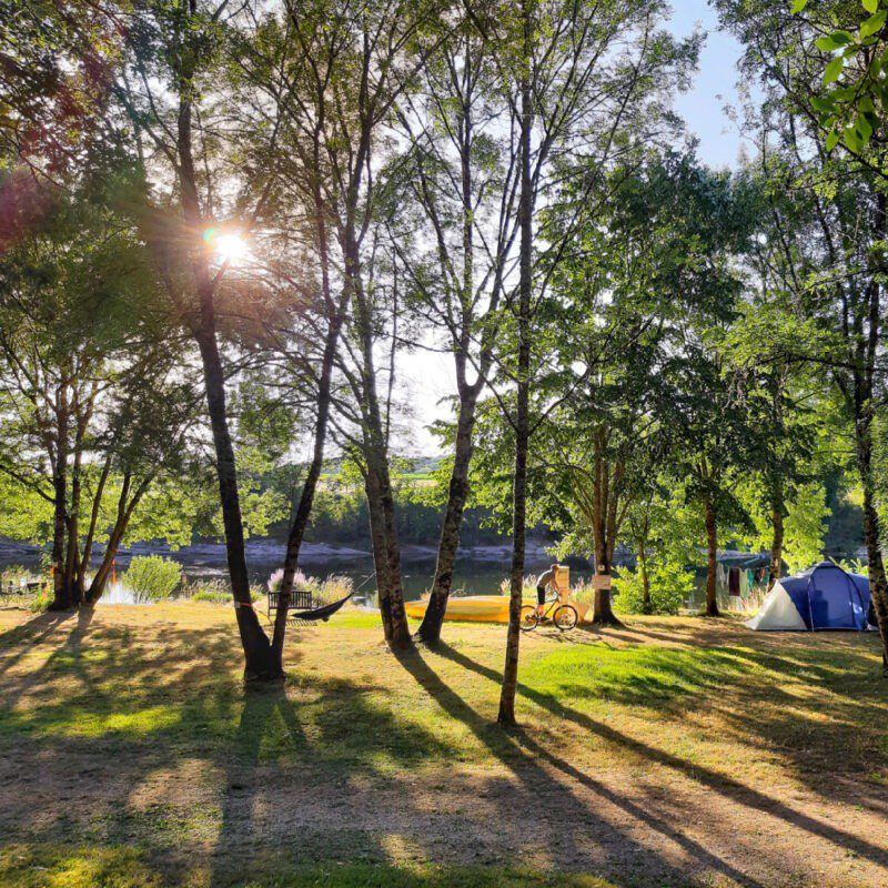 Camping Fans camping aan de rivier en appartement in de aveyron