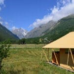 Safaritent op een Huttopia camping in de Alpen