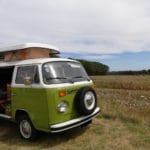 Volkswagen T2 Camper in het platteland van Frankrijk