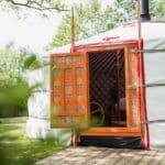 Mongoolse yurt op een glamping in Friesland